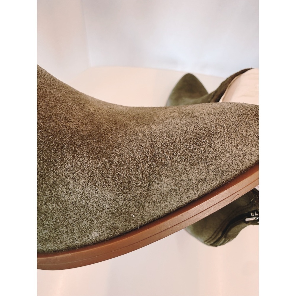NWOT Dolce Vita Dylan Olive Suede Ankle Booties, Size 9 - Picture 8 of 8